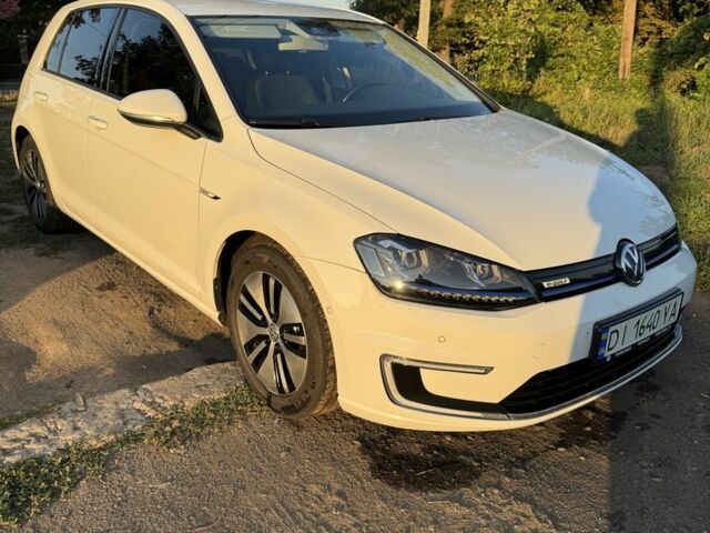 Белый Фольксваген Гольф, объемом двигателя 0 л и пробегом 167 тыс. км за 9500 $, фото 10 на Automoto.ua