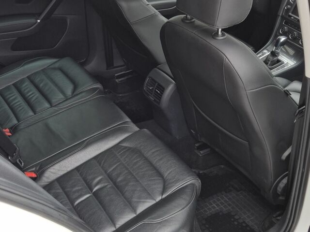 Білий Фольксваген Гольф, об'ємом двигуна 0 л та пробігом 162 тис. км за 9299 $, фото 21 на Automoto.ua