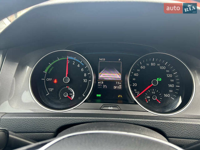 Білий Фольксваген Гольф, об'ємом двигуна 0 л та пробігом 165 тис. км за 9500 $, фото 29 на Automoto.ua