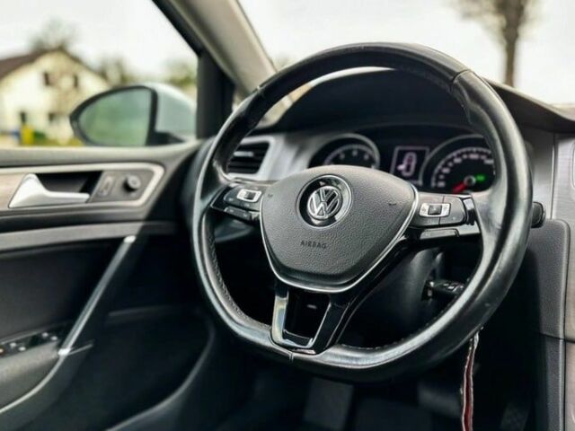 Білий Фольксваген Гольф, об'ємом двигуна 1.4 л та пробігом 126 тис. км за 8200 $, фото 7 на Automoto.ua