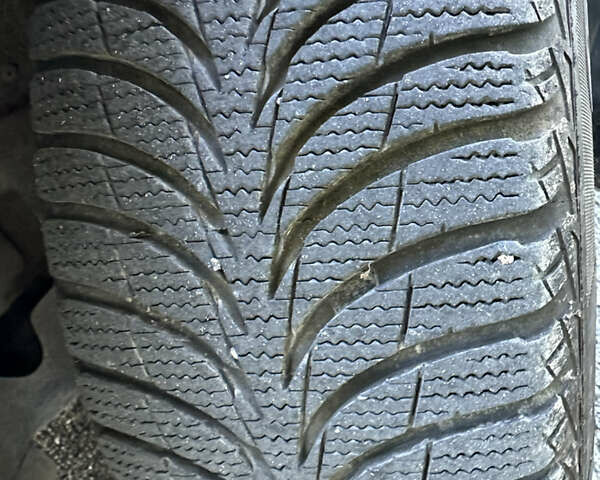 Белый Фольксваген Гольф, объемом двигателя 1.6 л и пробегом 134 тыс. км за 11999 $, фото 12 на Automoto.ua