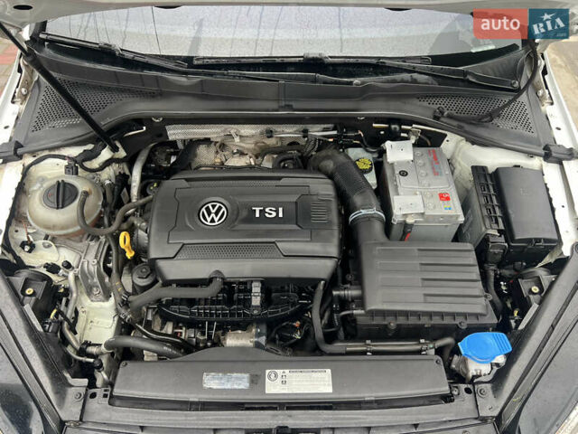 Білий Фольксваген Гольф, об'ємом двигуна 1.78 л та пробігом 175 тис. км за 9999 $, фото 13 на Automoto.ua