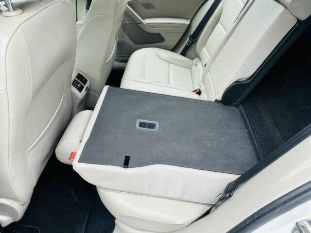 Белый Фольксваген Гольф, объемом двигателя 1.8 л и пробегом 80 тыс. км за 3850 $, фото 11 на Automoto.ua