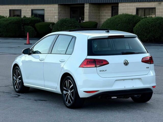 Белый Фольксваген Гольф, объемом двигателя 1.8 л и пробегом 73 тыс. км за 6000 $, фото 5 на Automoto.ua