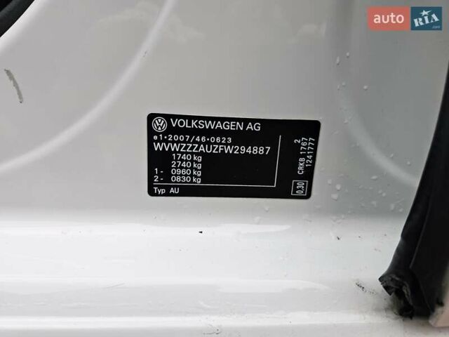 Белый Фольксваген Гольф, объемом двигателя 1.6 л и пробегом 230 тыс. км за 10650 $, фото 25 на Automoto.ua