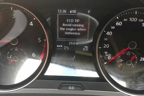 Білий Фольксваген Гольф, об'ємом двигуна 2 л та пробігом 247 тис. км за 7600 $, фото 4 на Automoto.ua