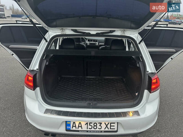 Білий Фольксваген Гольф, об'ємом двигуна 1.8 л та пробігом 134 тис. км за 11700 $, фото 14 на Automoto.ua