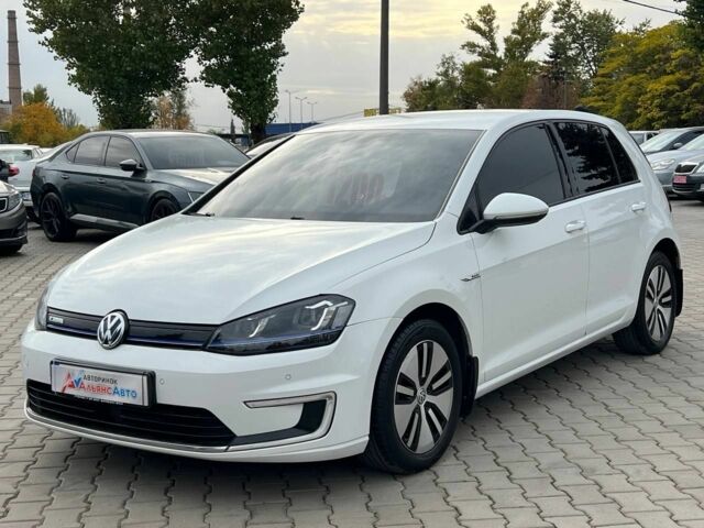 Білий Фольксваген Гольф, об'ємом двигуна 0 л та пробігом 150 тис. км за 9400 $, фото 2 на Automoto.ua