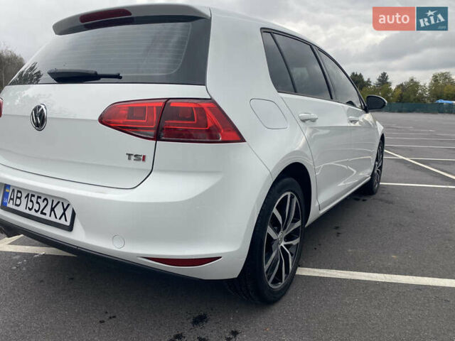 Белый Фольксваген Гольф, объемом двигателя 1.8 л и пробегом 93 тыс. км за 13700 $, фото 4 на Automoto.ua