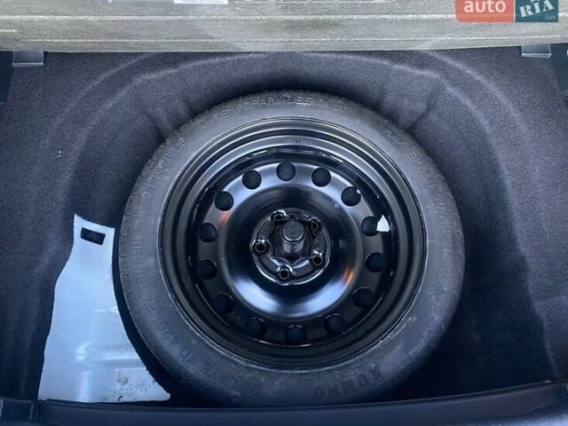 Белый Фольксваген Гольф, объемом двигателя 1.8 л и пробегом 141 тыс. км за 11300 $, фото 23 на Automoto.ua