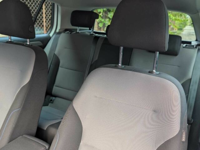 Білий Фольксваген Гольф, об'ємом двигуна 0 л та пробігом 139 тис. км за 7500 $, фото 10 на Automoto.ua