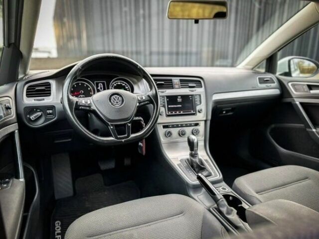 Білий Фольксваген Гольф, об'ємом двигуна 1.4 л та пробігом 126 тис. км за 8200 $, фото 6 на Automoto.ua