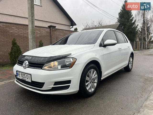 Білий Фольксваген Гольф, об'ємом двигуна 1.78 л та пробігом 175 тис. км за 9999 $, фото 1 на Automoto.ua