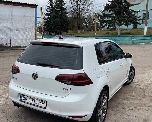 Білий Фольксваген Гольф, об'ємом двигуна 1.97 л та пробігом 203 тис. км за 13699 $, фото 5 на Automoto.ua