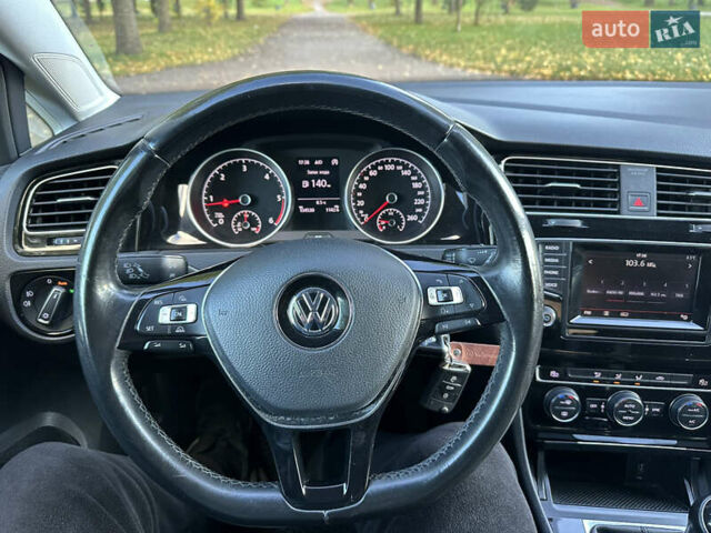 Фольксваген Гольф 2015 в Хмельницком на Automoto.ua Белый Фольксваген Гольф, объемом двигателя 1.6 л и пробегом 134 тыс. км за 12000 $, фото 16 на Automoto.ua
