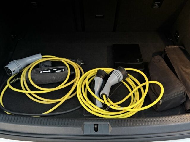 Белый Фольксваген Гольф, объемом двигателя 0 л и пробегом 89 тыс. км за 8450 $, фото 11 на Automoto.ua