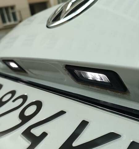 Білий Фольксваген Гольф, об'ємом двигуна 1.6 л та пробігом 221 тис. км за 9650 $, фото 17 на Automoto.ua