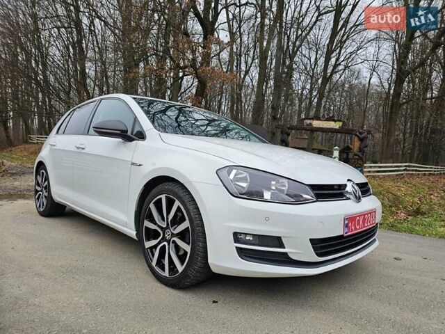 Білий Фольксваген Гольф, об'ємом двигуна 1.6 л та пробігом 230 тис. км за 10900 $, фото 9 на Automoto.ua