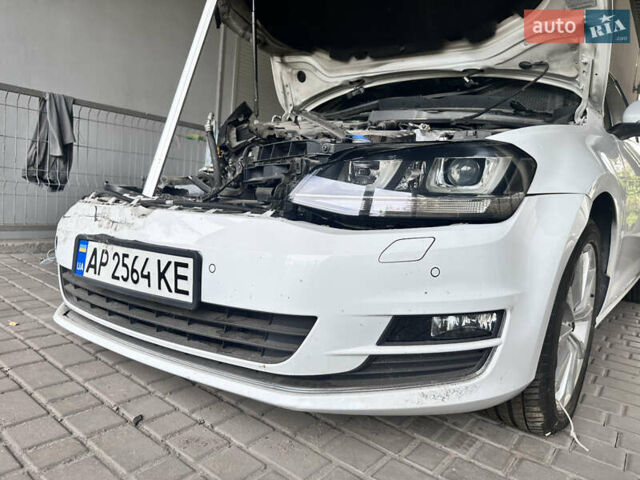 Белый Фольксваген Гольф, объемом двигателя 1.97 л и пробегом 177 тыс. км за 5000 $, фото 35 на Automoto.ua