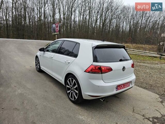 Білий Фольксваген Гольф, об'ємом двигуна 1.6 л та пробігом 230 тис. км за 10900 $, фото 13 на Automoto.ua