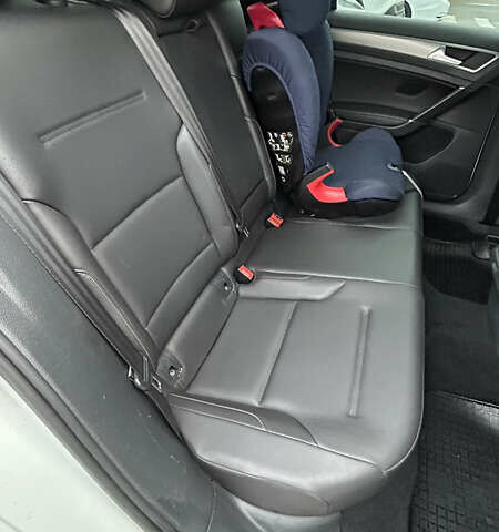 Білий Фольксваген Гольф, об'ємом двигуна 1.97 л та пробігом 146 тис. км за 12899 $, фото 8 на Automoto.ua