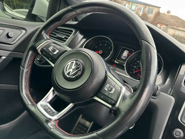 Білий Фольксваген Гольф, об'ємом двигуна 2 л та пробігом 89 тис. км за 14450 $, фото 11 на Automoto.ua