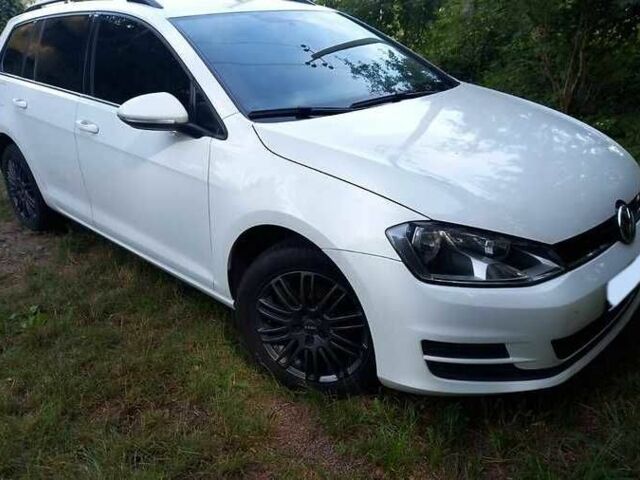 Білий Фольксваген Гольф, об'ємом двигуна 2 л та пробігом 247 тис. км за 7600 $, фото 1 на Automoto.ua