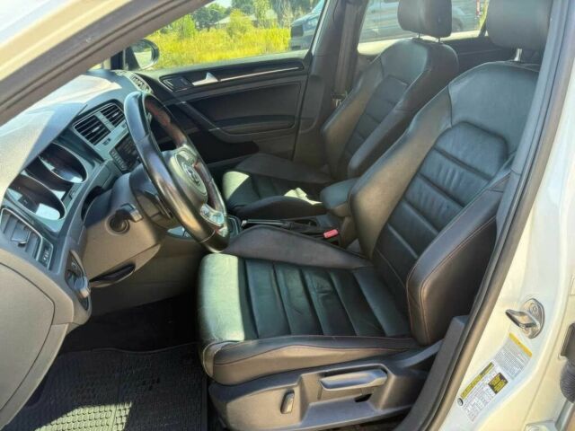 Белый Фольксваген Гольф, объемом двигателя 2 л и пробегом 72 тыс. км за 3900 $, фото 10 на Automoto.ua