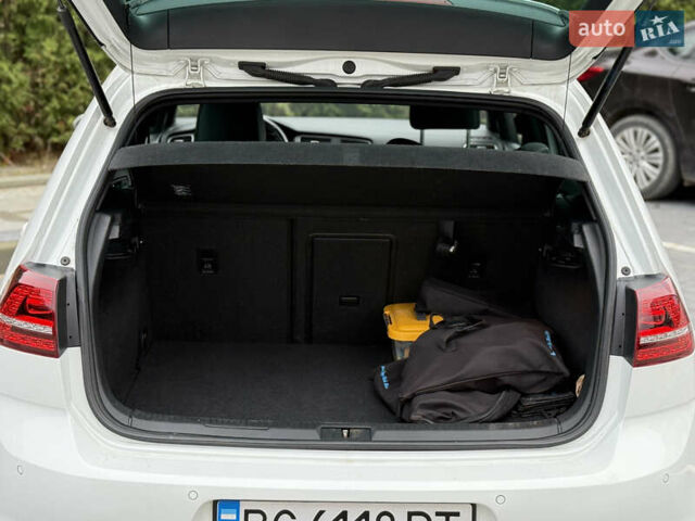 Белый Фольксваген Гольф, объемом двигателя 1.4 л и пробегом 200 тыс. км за 14990 $, фото 8 на Automoto.ua