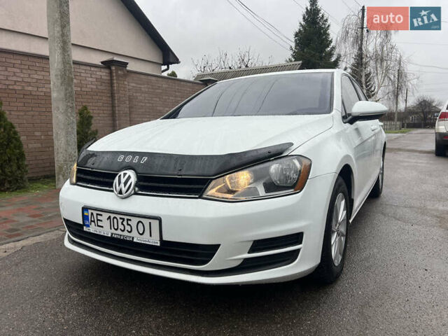 Білий Фольксваген Гольф, об'ємом двигуна 1.78 л та пробігом 175 тис. км за 9999 $, фото 2 на Automoto.ua