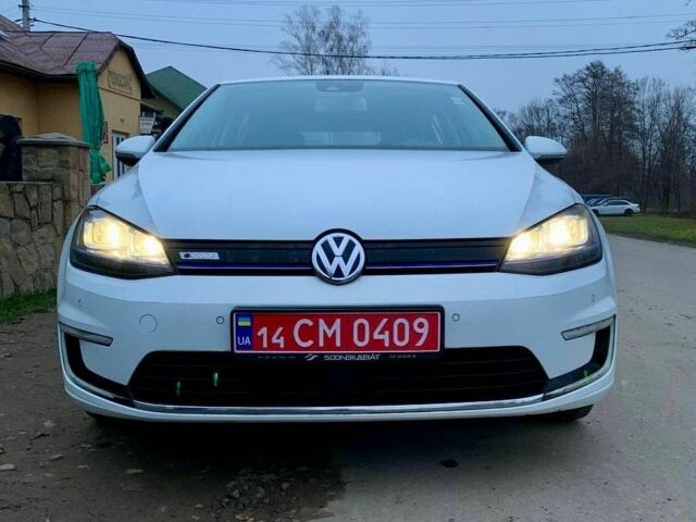 Білий Фольксваген Гольф, об'ємом двигуна 0 л та пробігом 80 тис. км за 8400 $, фото 2 на Automoto.ua