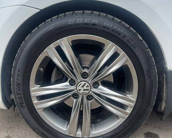 Білий Фольксваген Гольф, об'ємом двигуна 1.97 л та пробігом 203 тис. км за 13699 $, фото 21 на Automoto.ua