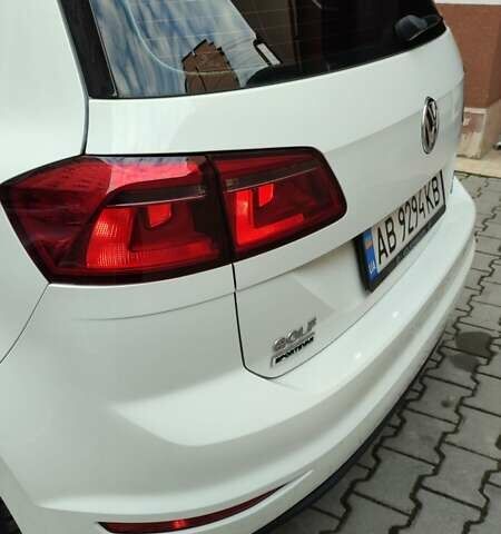 Білий Фольксваген Гольф, об'ємом двигуна 1.6 л та пробігом 221 тис. км за 9650 $, фото 9 на Automoto.ua