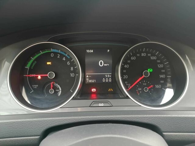 Білий Фольксваген Гольф, об'ємом двигуна 0 л та пробігом 118 тис. км за 9600 $, фото 12 на Automoto.ua