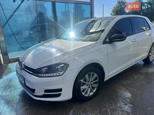 Белый Фольксваген Гольф, объемом двигателя 1.8 л и пробегом 212 тыс. км за 12500 $, фото 8 на Automoto.ua