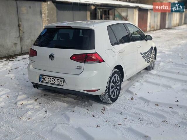 Білий Фольксваген Гольф, об'ємом двигуна 1.4 л та пробігом 34 тис. км за 16500 $, фото 6 на Automoto.ua