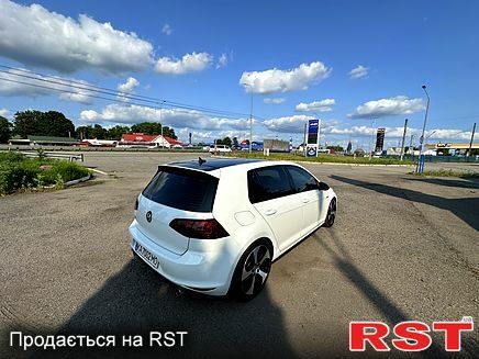 Білий Фольксваген Гольф, об'ємом двигуна 2 л та пробігом 232 тис. км за 12200 $, фото 1 на Automoto.ua