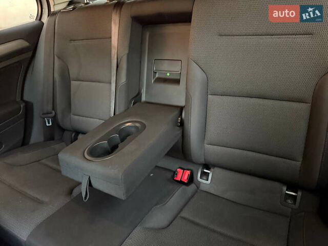 Белый Фольксваген Гольф, объемом двигателя 1.8 л и пробегом 149 тыс. км за 9799 $, фото 12 на Automoto.ua