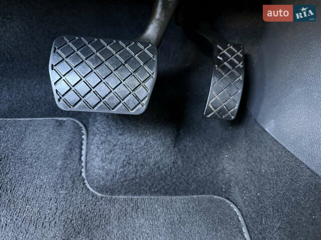 Білий Фольксваген Гольф, об'ємом двигуна 0 л та пробігом 36 тис. км за 12500 $, фото 15 на Automoto.ua