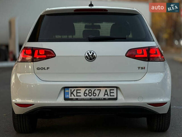 Белый Фольксваген Гольф, объемом двигателя 1.8 л и пробегом 149 тыс. км за 9799 $, фото 3 на Automoto.ua