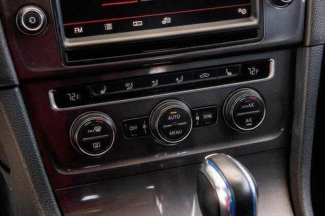 Білий Фольксваген Гольф, об'ємом двигуна 0 л та пробігом 120 тис. км за 10000 $, фото 11 на Automoto.ua