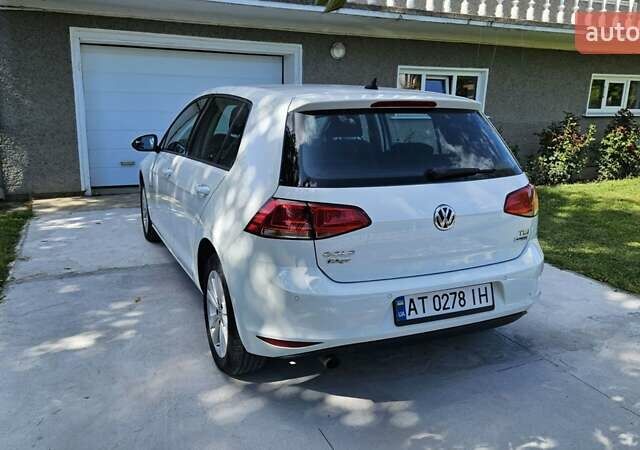 Белый Фольксваген Гольф, объемом двигателя 1.6 л и пробегом 197 тыс. км за 13800 $, фото 13 на Automoto.ua