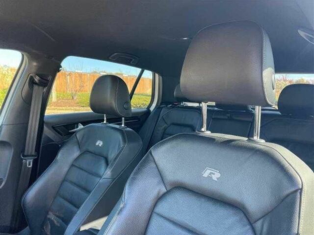 Белый Фольксваген Гольф, объемом двигателя 2 л и пробегом 110 тыс. км за 11200 $, фото 9 на Automoto.ua