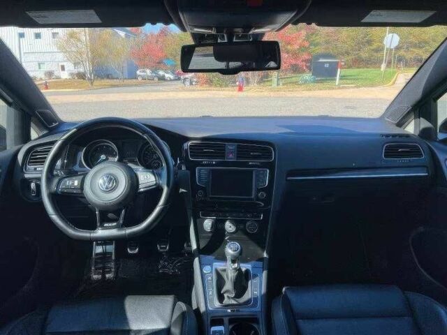 Белый Фольксваген Гольф, объемом двигателя 2 л и пробегом 110 тыс. км за 11200 $, фото 14 на Automoto.ua