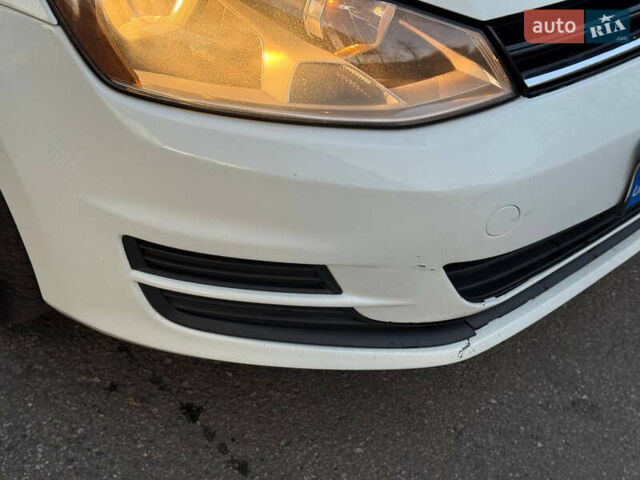 Белый Фольксваген Гольф, объемом двигателя 1.8 л и пробегом 149 тыс. км за 9799 $, фото 33 на Automoto.ua