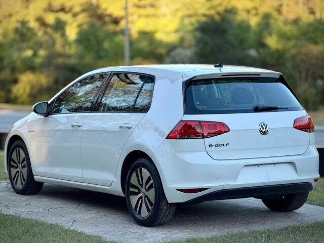 Білий Фольксваген Гольф, об'ємом двигуна 0 л та пробігом 78 тис. км за 6600 $, фото 4 на Automoto.ua