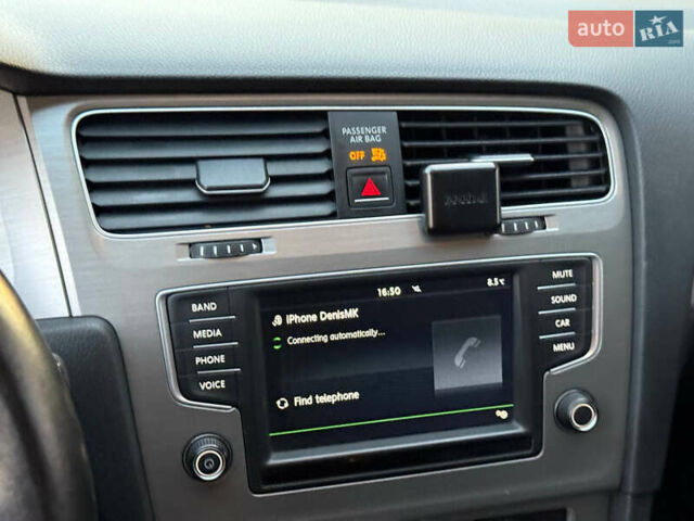 Белый Фольксваген Гольф, объемом двигателя 1.8 л и пробегом 149 тыс. км за 9799 $, фото 43 на Automoto.ua