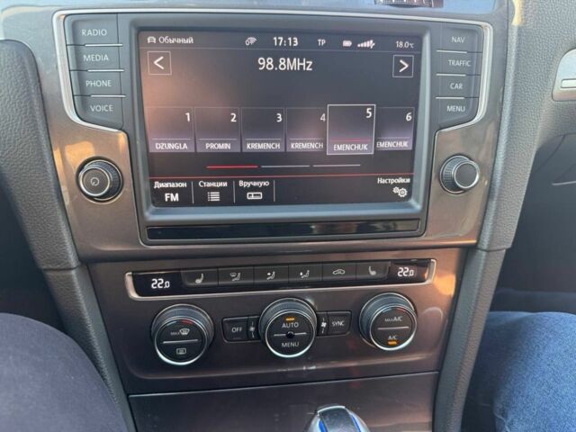 Білий Фольксваген Гольф, об'ємом двигуна 0 л та пробігом 132 тис. км за 9200 $, фото 10 на Automoto.ua