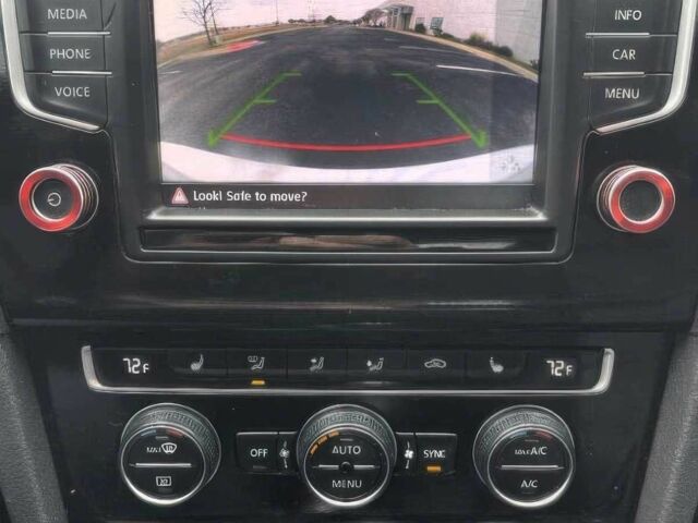 Білий Фольксваген Гольф, об'ємом двигуна 2 л та пробігом 75 тис. км за 6100 $, фото 11 на Automoto.ua