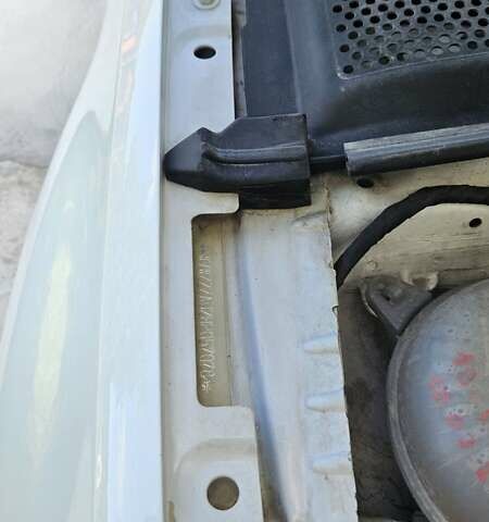 Белый Фольксваген Гольф, объемом двигателя 1.6 л и пробегом 197 тыс. км за 13800 $, фото 44 на Automoto.ua